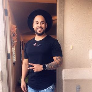 Meet your Posher, Erik